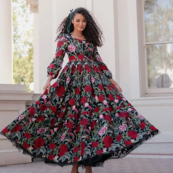 JessaKae | Dresses | Jessakae Belle Noir Briar Rose Dress Midi